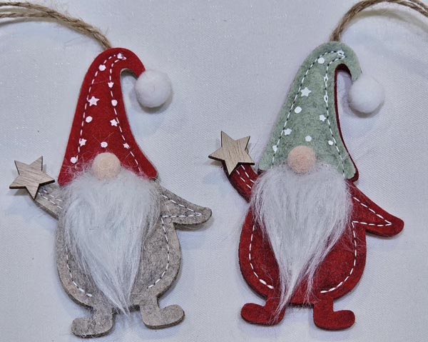 Gnome 10.5x7cm with long, shaggy beard, wooden star, high-qu