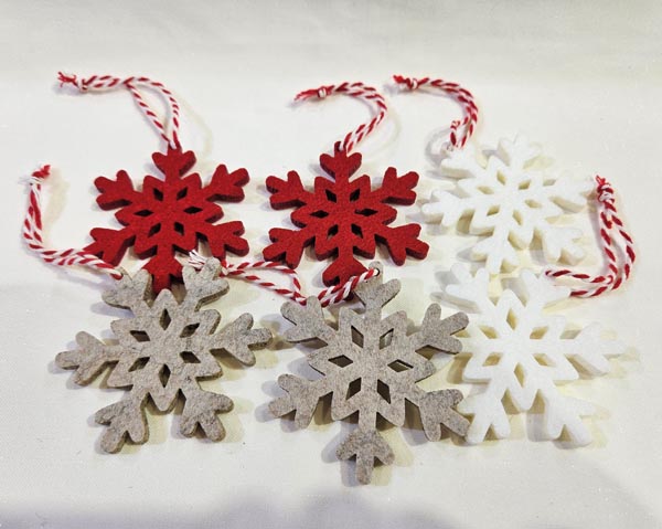 Snowflake ornaments, set of 6, each 7x7cm, with striped